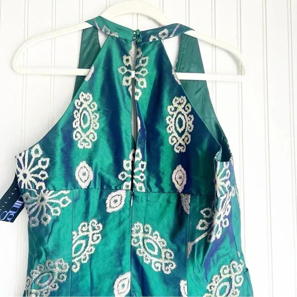 Kay Unger Size 12 Green irradiance V-Neck Racer Back Embroidered Dress NEW! - Picture 6 of 7